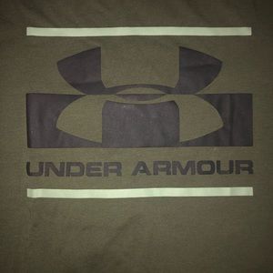 UA HeatGear T-shirt